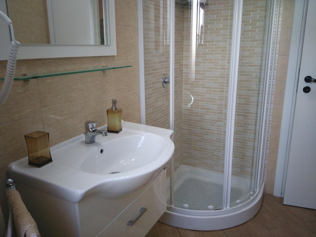 L'Oasi Del Porto Bed & Breakfast Trapani Ngoại thất bức ảnh