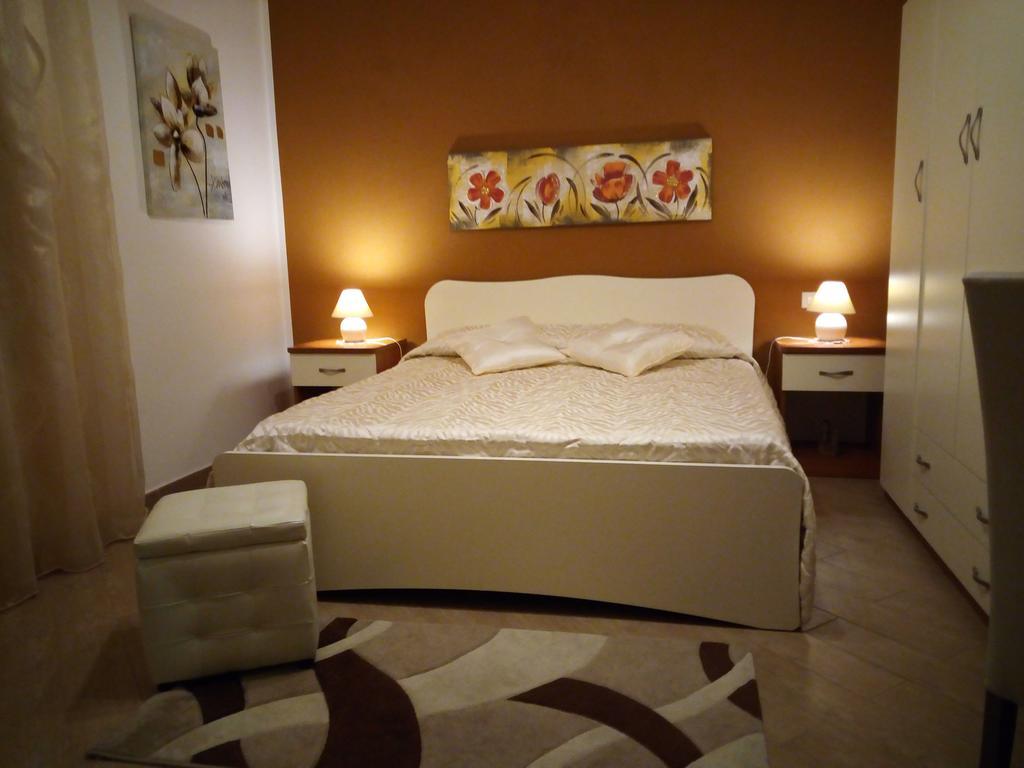 L'Oasi Del Porto Bed & Breakfast Trapani Ngoại thất bức ảnh